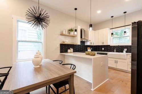 1437 Kenilworth Dr, Atlanta GA 30310-3943 exterior