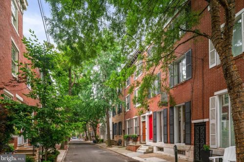 1734 Addison St, Philadelphia PA 19143-1107 exterior