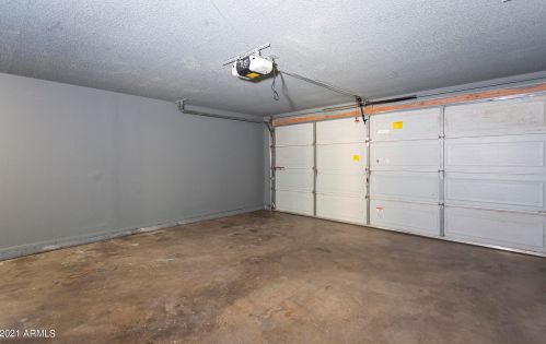 1621 73 Ave, Phoenix AZ 85033-1325 exterior