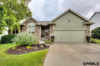 2715 Leigh Ln, Omaha, NE 68133-3361