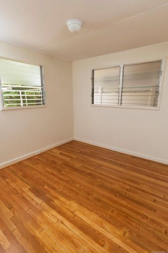 1717 Noe St, Honolulu HI 96819 exterior