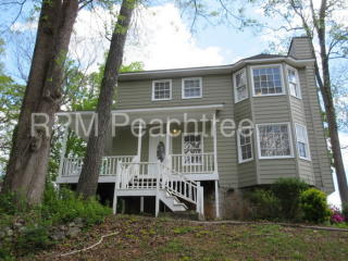 3842 Holland Dr, Lithonia GA  30039-5950 exterior