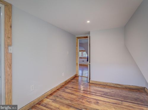 1805 Kearny St, Washington DC  20018-2435 exterior