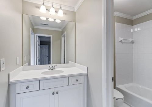 1236 Bluffhaven Way, Atlanta GA 30319-4822 exterior