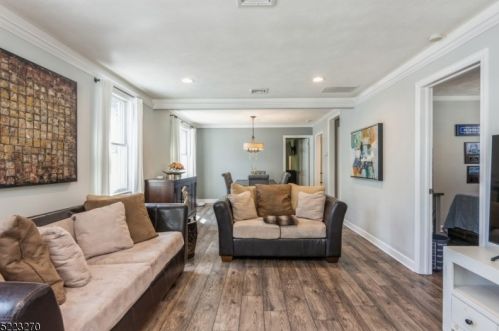 25 Wall St, Cranford, NJ 07016-3448