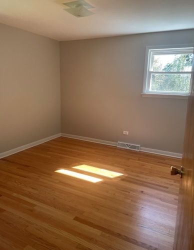 11805 Ridgeway Ave, Chicago IL 60659-1116 exterior