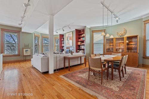 3822 Seeley Ave, Chicago IL 60645-5511 exterior