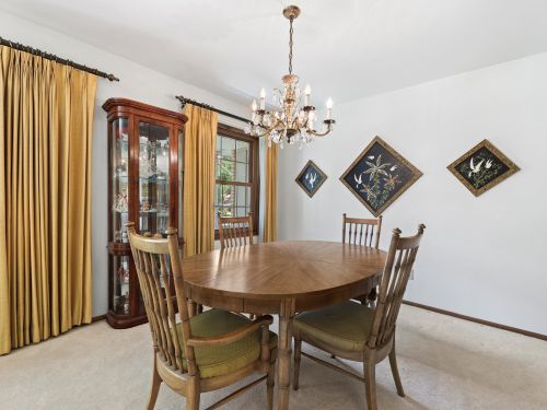 7425 Braeburn Ln, Milwaukee WI 53209-2605 exterior