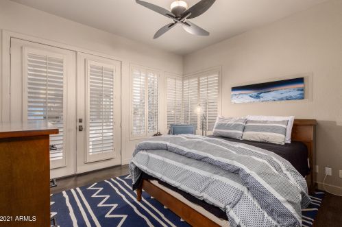 6508 25th Way, Phoenix AZ  85016-8934 exterior