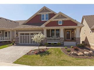 1228 Lakemoor Dr, Saint Paul, MN 55129-5245