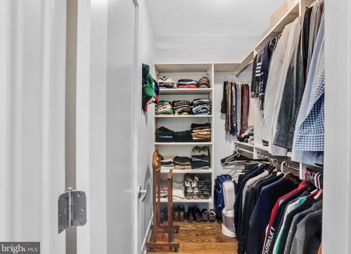 2011 Brown St, Philadelphia PA 19123-2256 exterior