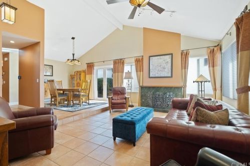 2171 Snowberry Rd, Tustin CA 92780-6931 exterior