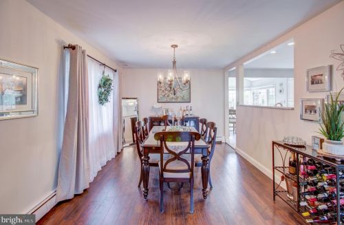 200 Applegate Dr, Trenton NJ 08690-1303 exterior