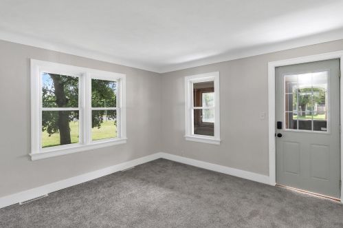 5024 Westnedge Ave, Kalamazoo MI 49004-3071 exterior