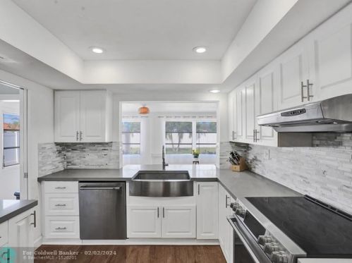 1119 14th St, Boca Raton FL  33486-5431 exterior