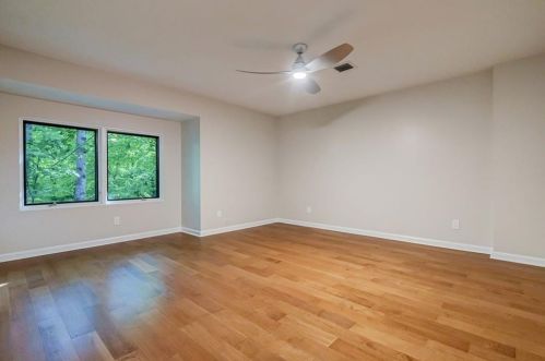 620 Colebrook Ct, Atlanta GA  30327-4710 exterior