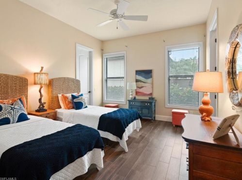 9313 Vercelli Ct, Naples FL 34113-7748 exterior