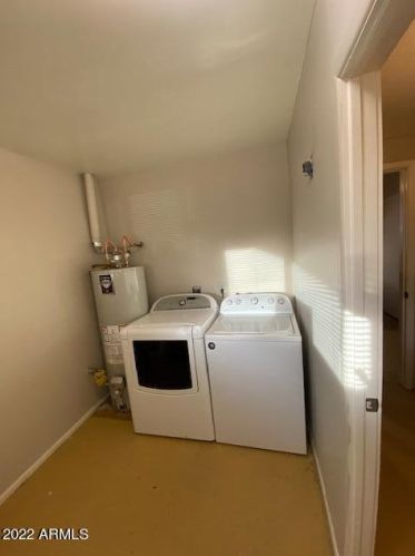 8417 39th Ave, Phoenix AZ 85051-1132 exterior