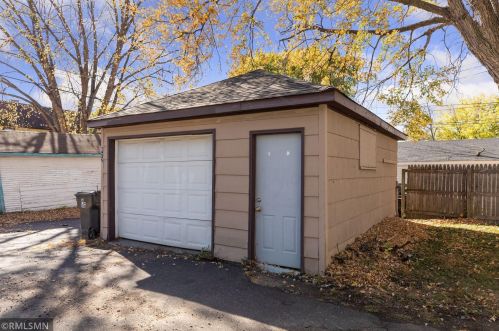 822 Edmund Ave, Saint Paul MN 55104-2578 exterior