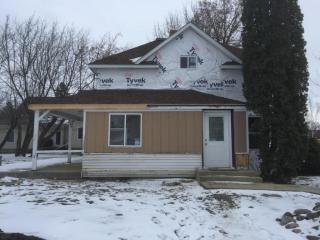 405 Center St, Ross, MN 56751-1152