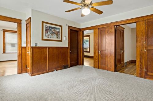 55 6 Ave, Woonsocket RI 02895-4024 exterior