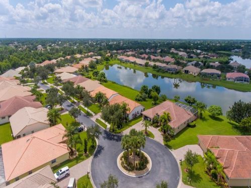 269 Egret Lndg, Fort Pierce FL 34953-8229 exterior