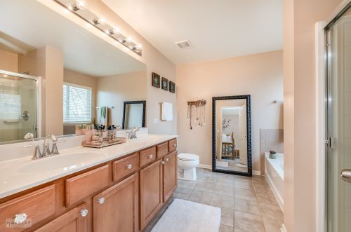 1103 Hamilton St, Joliet IL 60404-7249 exterior