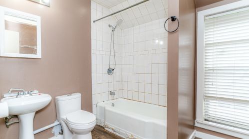 3540 Maplewood Ave, Chicago IL 60622-4644 exterior