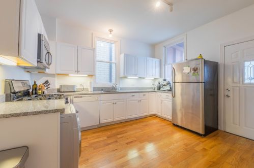 1212 Hubbard St, Chicago IL 60642-6437 exterior