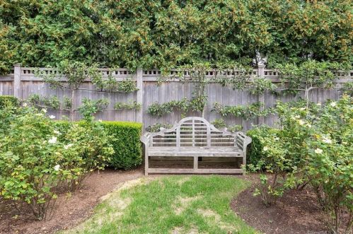 61 Morningside Dr, Greenwich CT 06830-6740 exterior