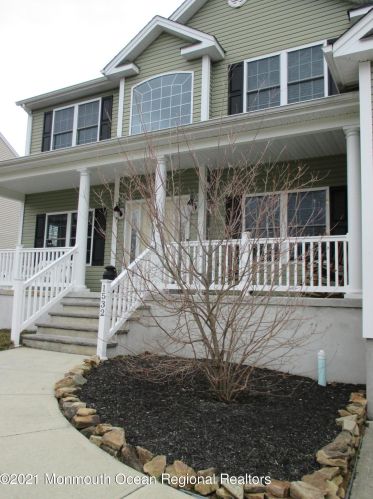 1532 Sommerell Ave, Lacey NJ 08731-3456 exterior