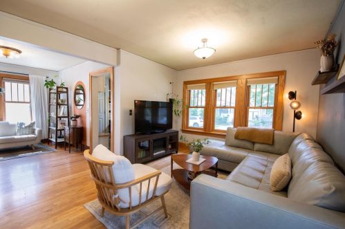 1829 Spaight St, Madison WI  53704-5546 exterior