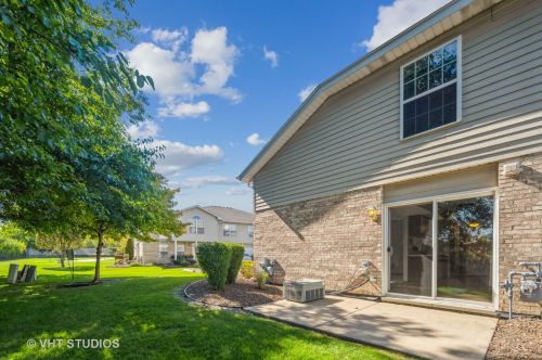 12613 Central Park Ave, Chicago, IL 60803-1088