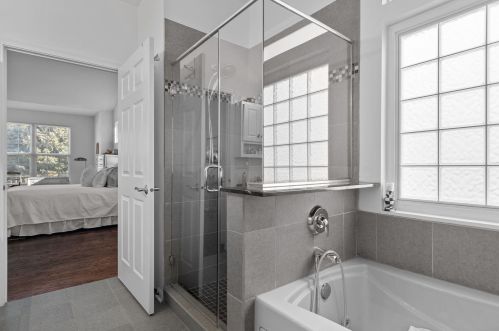 16221 Goose Lk Dr, Joliet IL 60403-1518 exterior