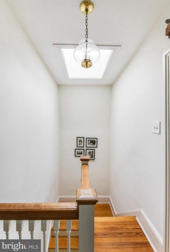 5800 Greene St, Philadelphia PA  19144-2704 exterior