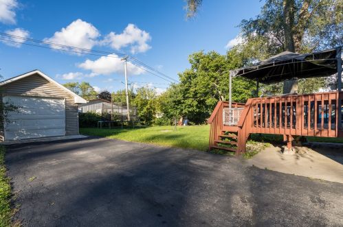 2838 Hillside Ave, Waukegan IL 60085-4826 exterior