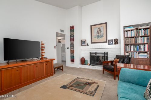 4540 Cortez St, Phoenix AZ 85028-2315 exterior