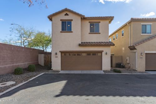 5310 Chisum Trl, Phoenix AZ  85083-6356 exterior