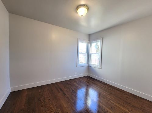 3148 Chase Ave, Milwaukee WI  53207-2636 exterior