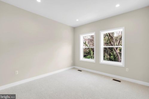 233 Vly Ave, Washington DC exterior