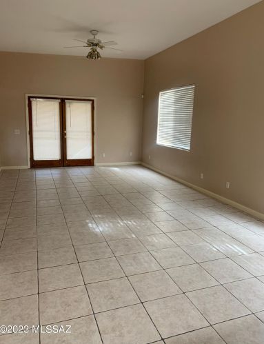 6683 Calle Sin Nombre, Tucson AZ  85718-2081 exterior