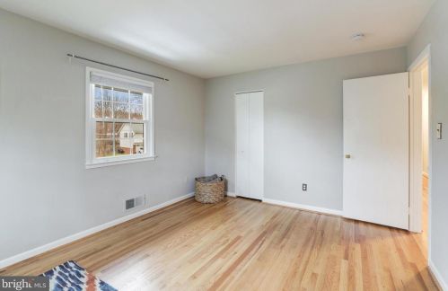 8428 Cherry Vly Ln, Alexandria VA 22309-2100 exterior