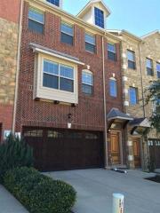 1574 Biltmore Ln, Irving TX  75063-3503 exterior