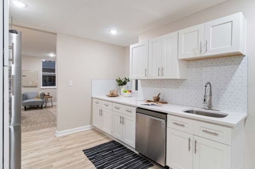 139 42nd St, Pittsburgh PA  15201-3136 exterior