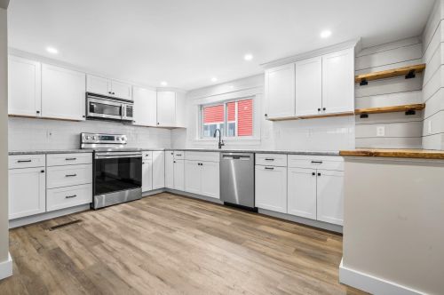 70 Stone St, Concord NH  03301-2765 exterior