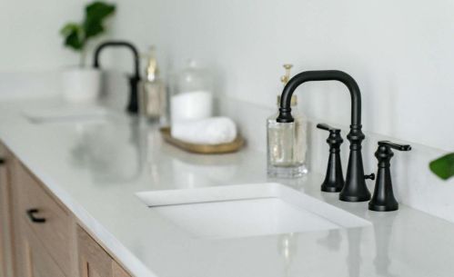 1130 Hudson Dr, Atlanta GA  30306-3578 exterior