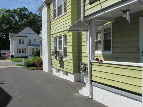 52 Maryland St, Springfield MA  01108-2646 exterior