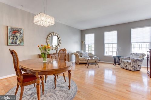 3512 Dental Ct, Edgewater MD 21037-2684 exterior