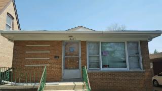 14413 Wallace Ave, Chicago, IL 60827-2641