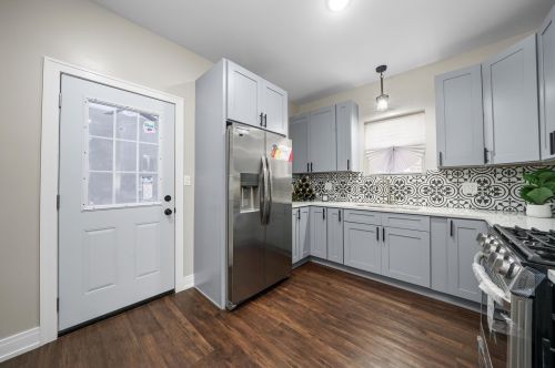 1467 72nd St, Chicago IL  60619-1509 exterior